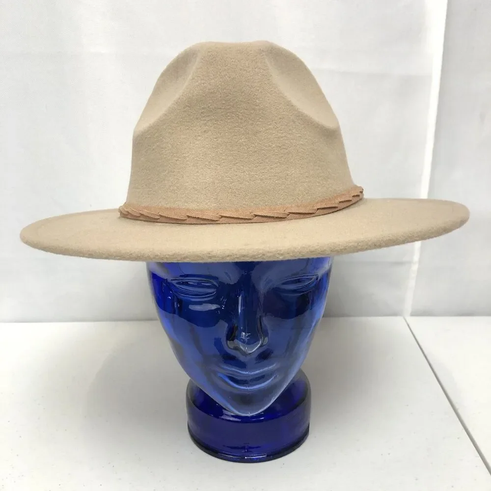 Fedora Hat Womens One Size OS Tan Felt Time And Tru 2.5